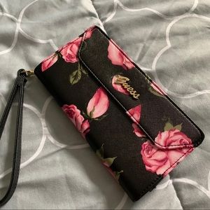 Guess wallet